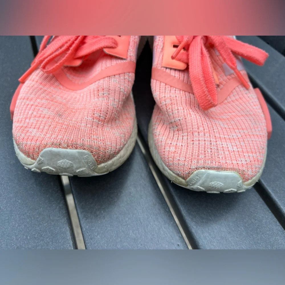 Adidas NMD R1 - Picture 8 of 9